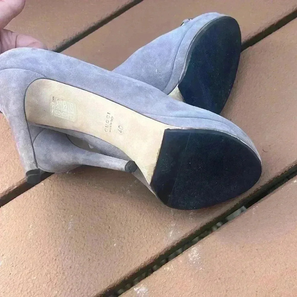 Authentic GUCCI horsebit heels size 40 - Picture 16 of 16